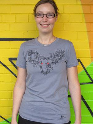 Orignal épormyable, par Francis Desharnais, t-shirt Chic Moustache